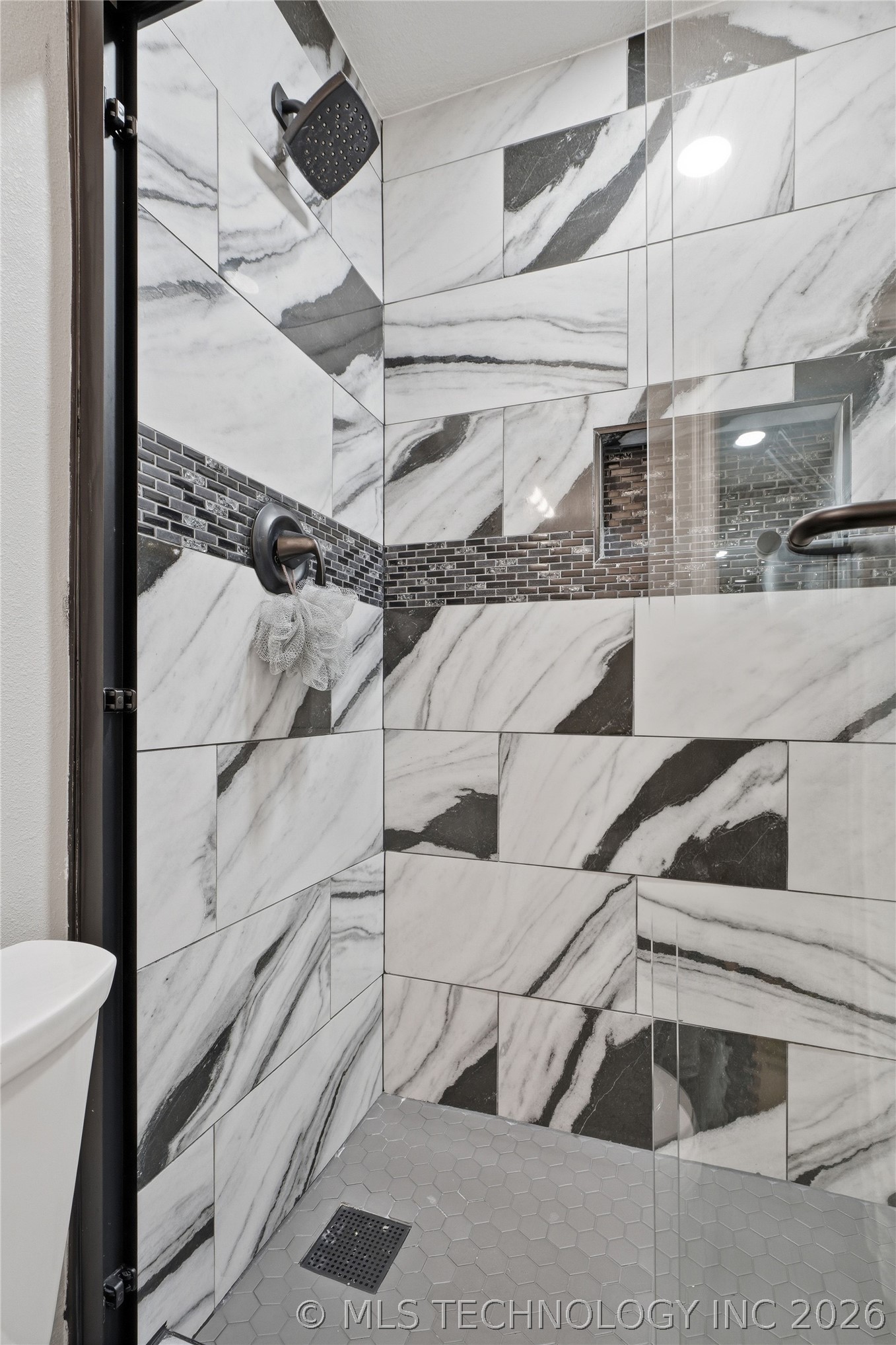 204 E J Street Property Photo 29