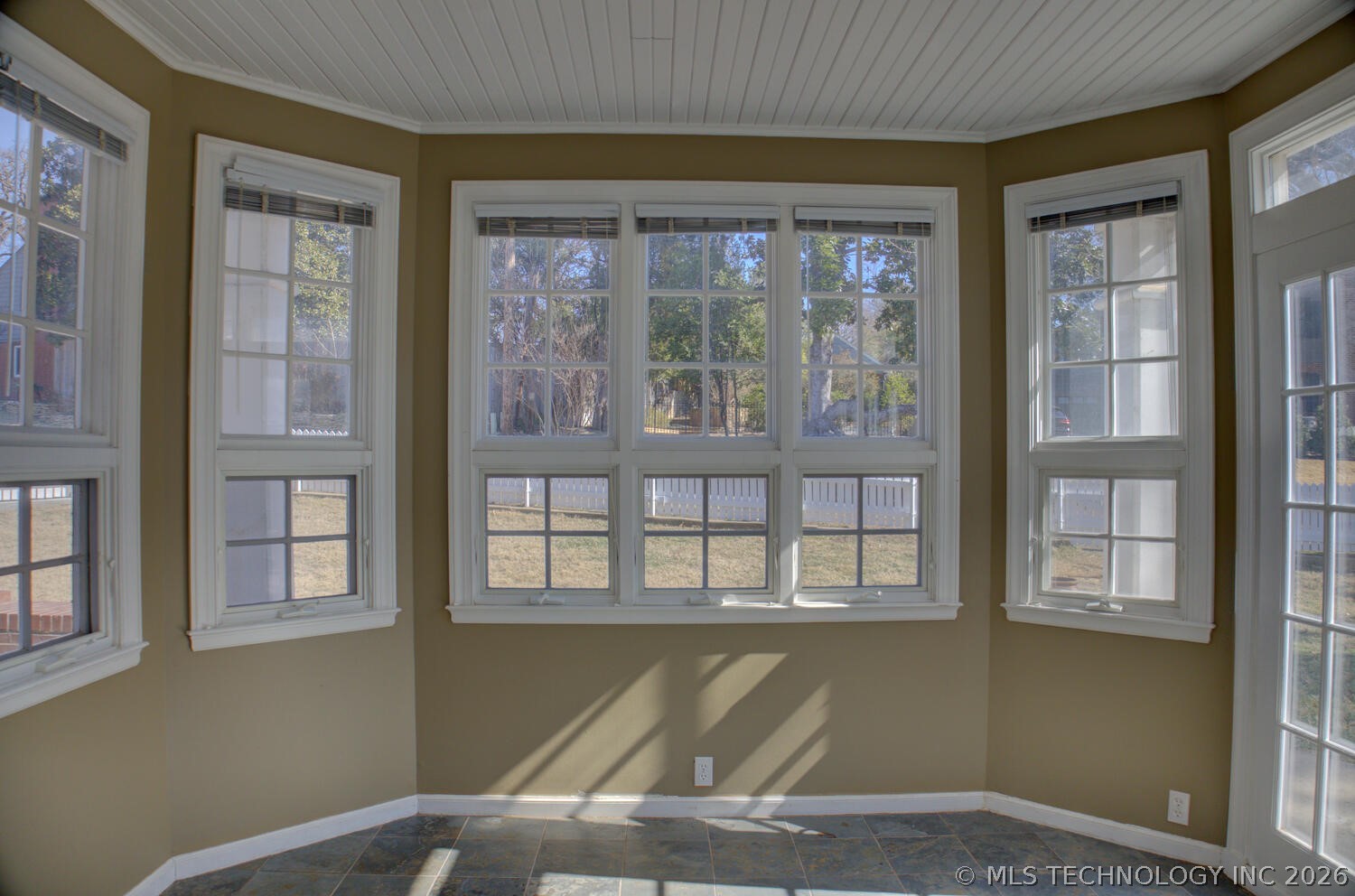 3015 S Madison Avenue Property Photo 13