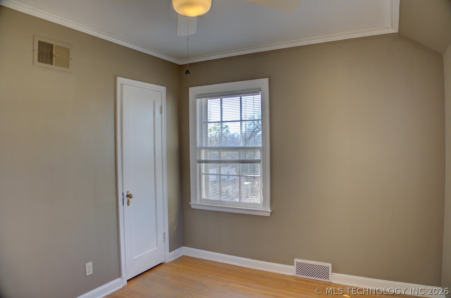 3015 S Madison Avenue Property Photo 46