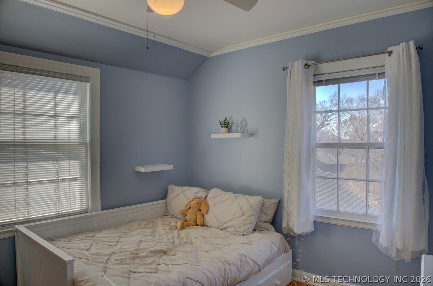 3015 S Madison Avenue Property Photo 49