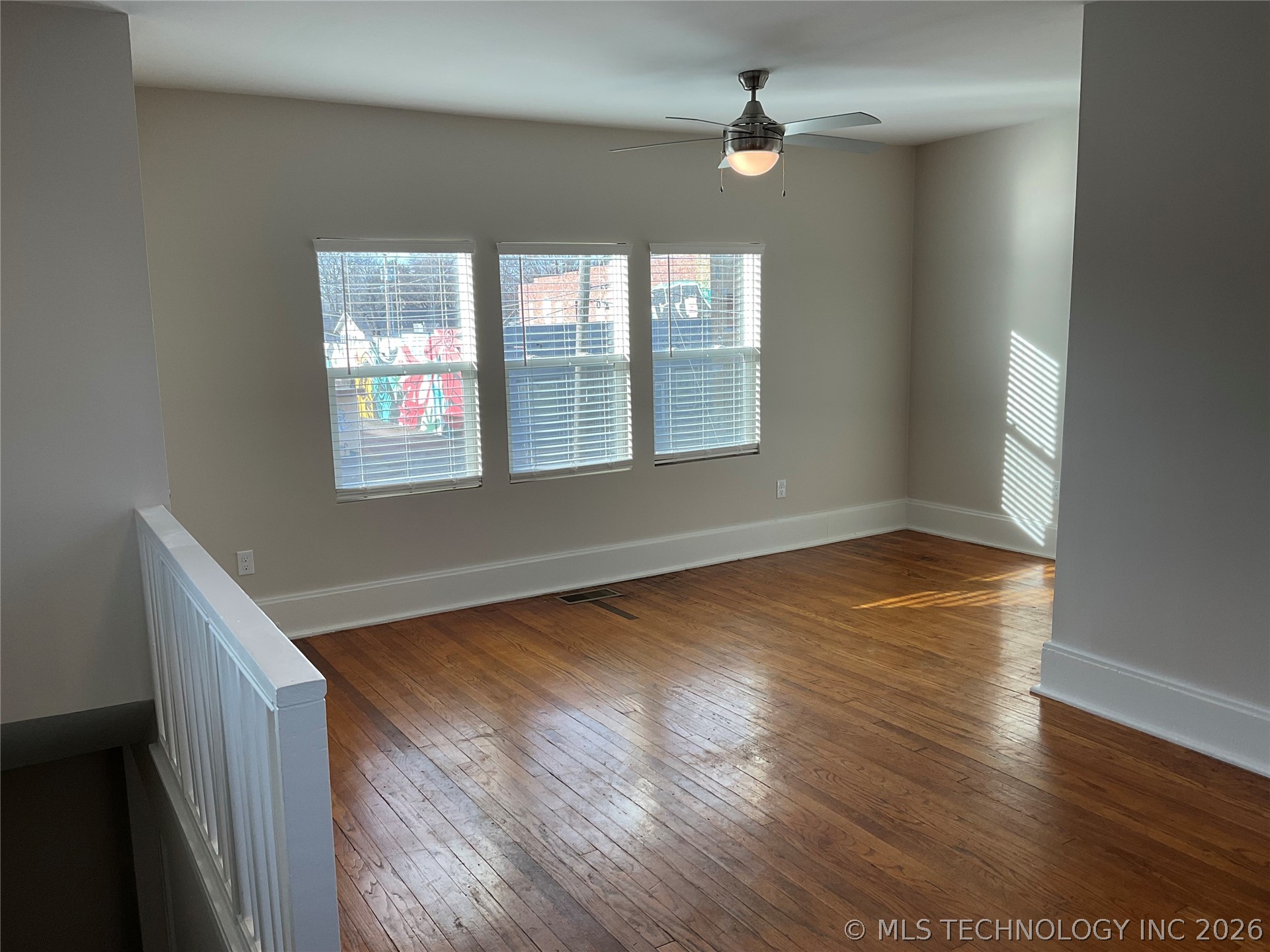 1347 E 6th Street Property Photo 13