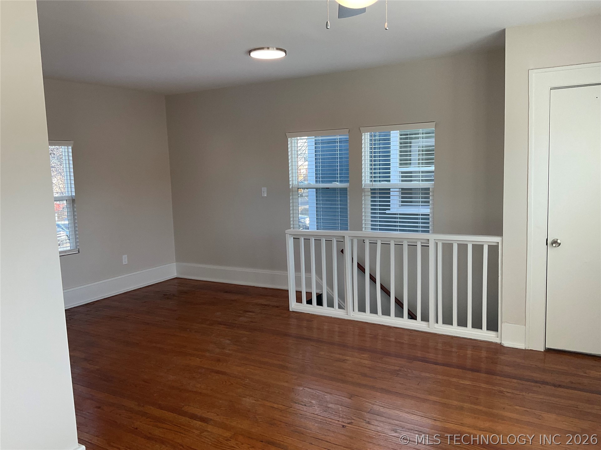 1347 E 6th Street Property Photo 15