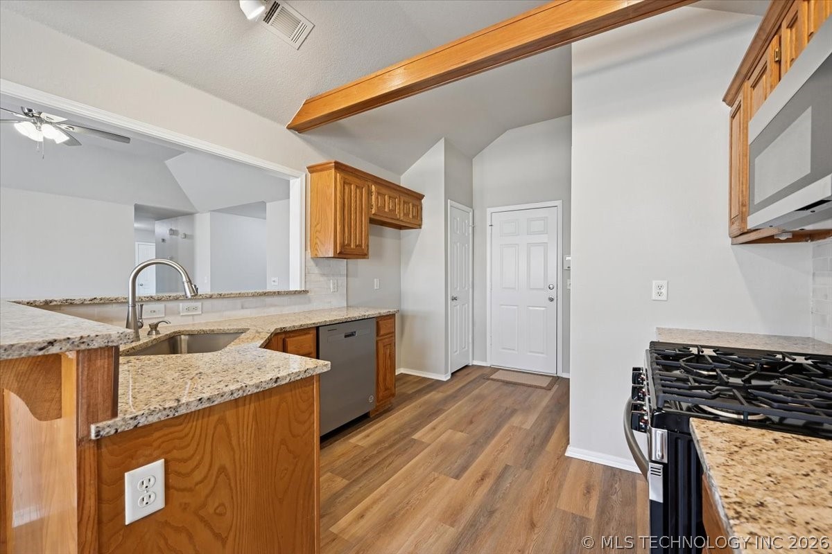 11721 S 104th East Avenue Property Photo 15