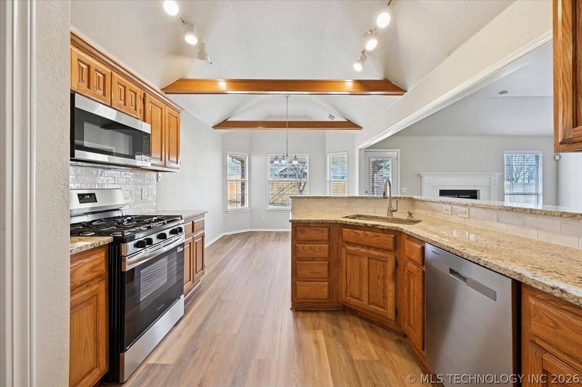 11721 S 104th East Avenue Property Photo 17