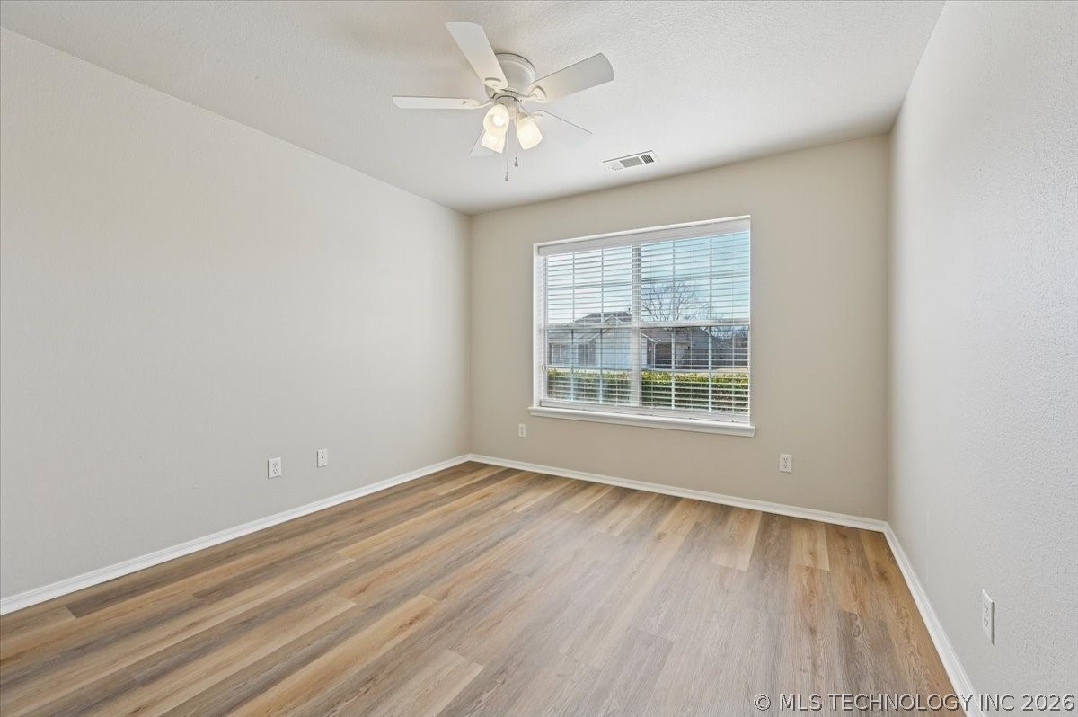 11721 S 104th East Avenue Property Photo 25