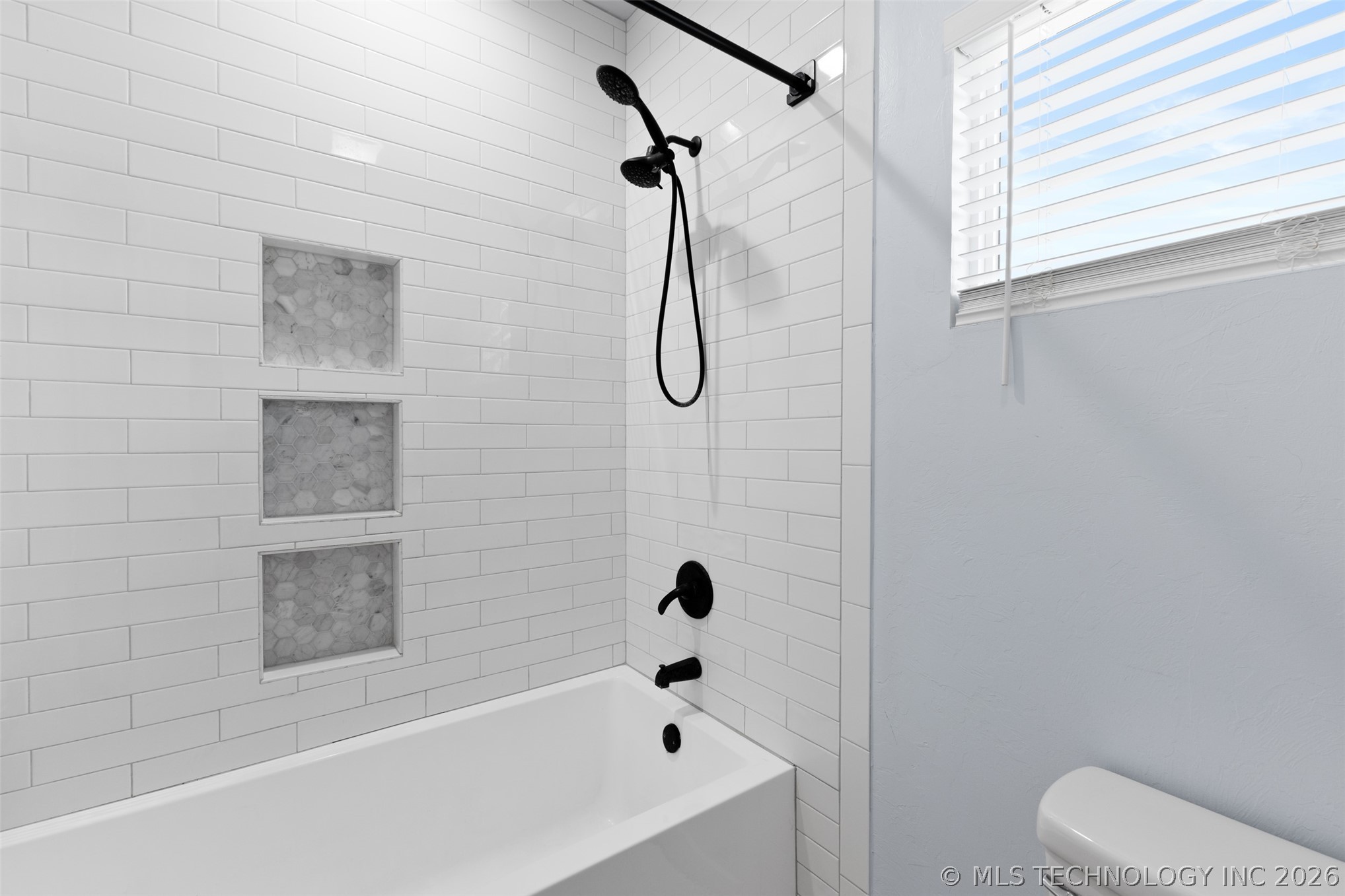 22841 County Road 3620 Property Photo 31