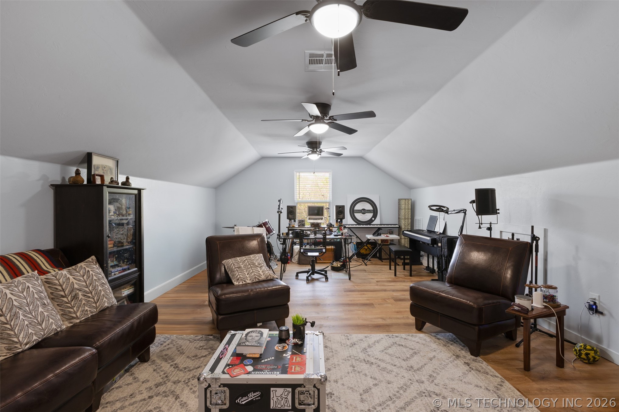 22841 County Road 3620 Property Photo 56