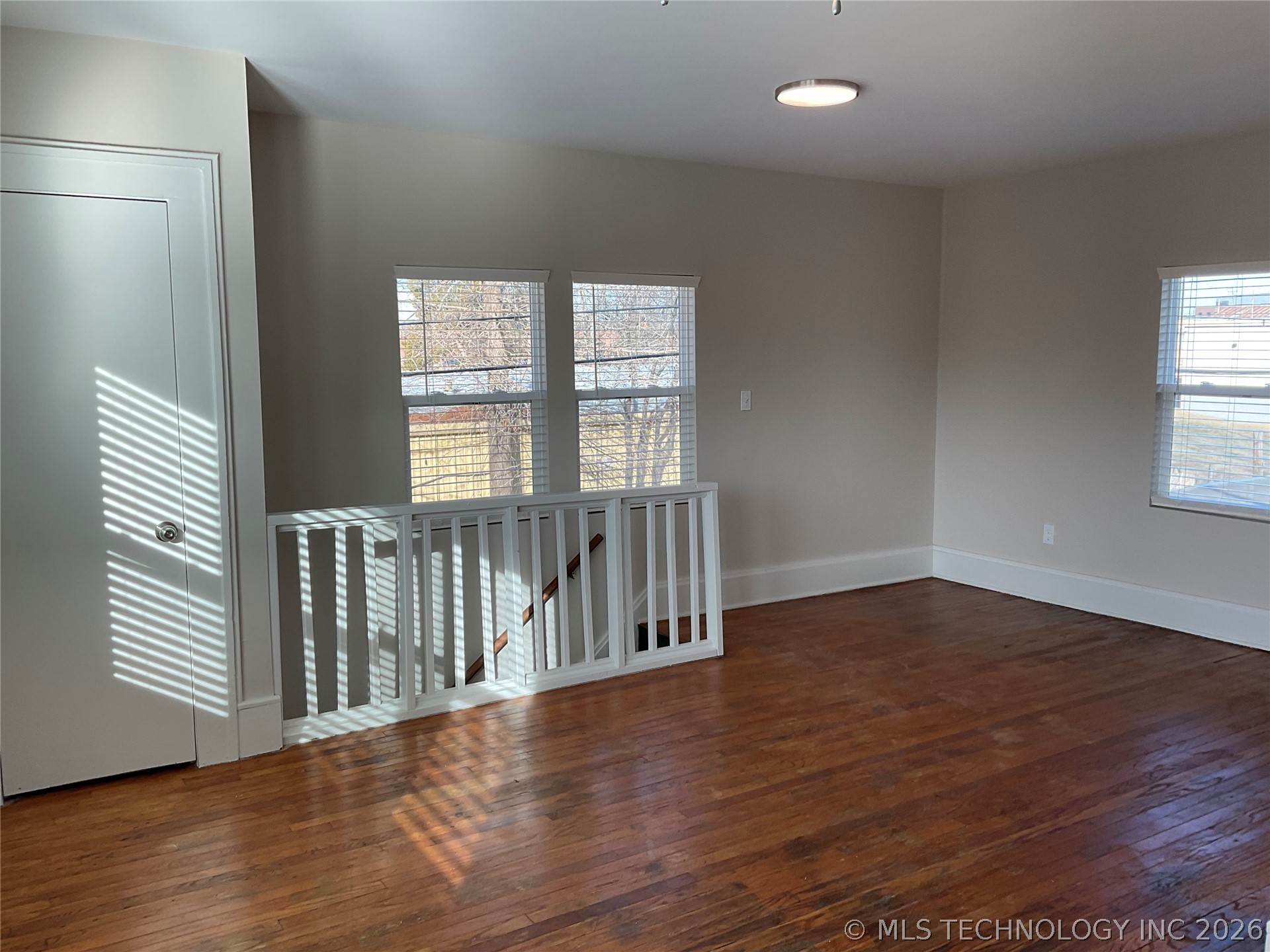 1345 E 6th Street Property Photo 14