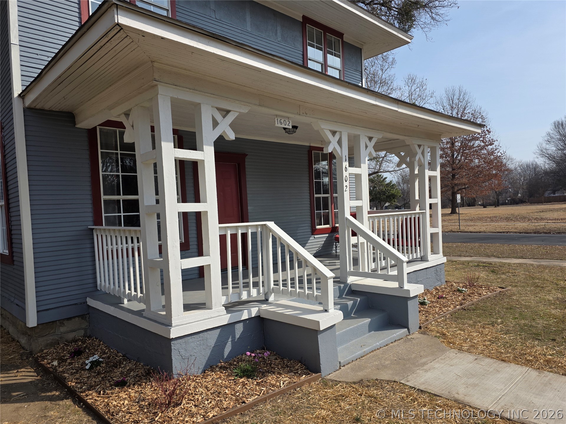 1602 W Broadway Street Property Photo 5