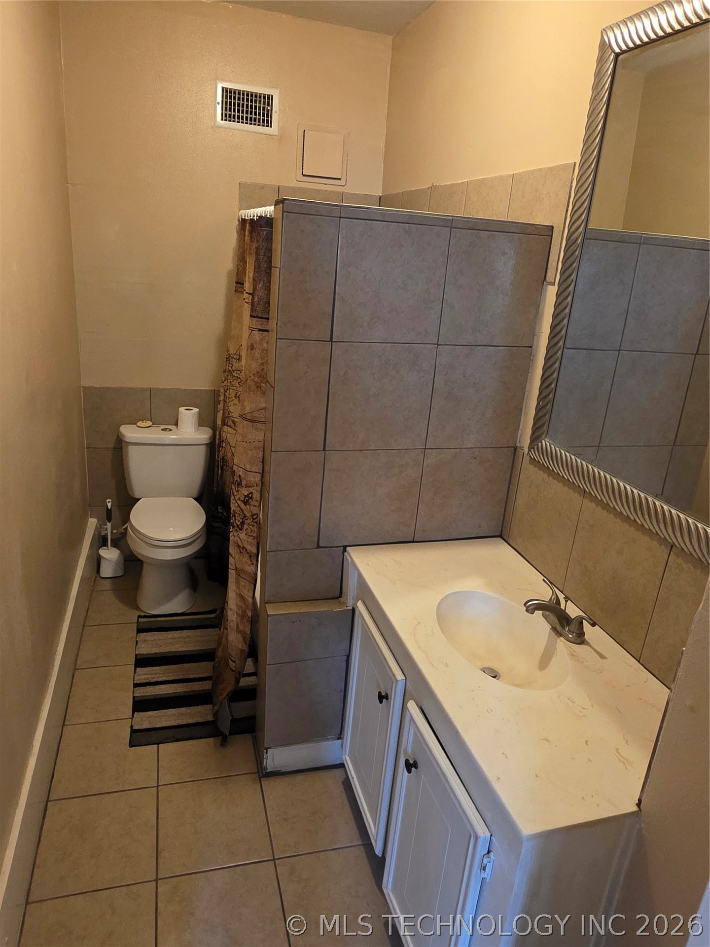1602 W Broadway Street Property Photo 22