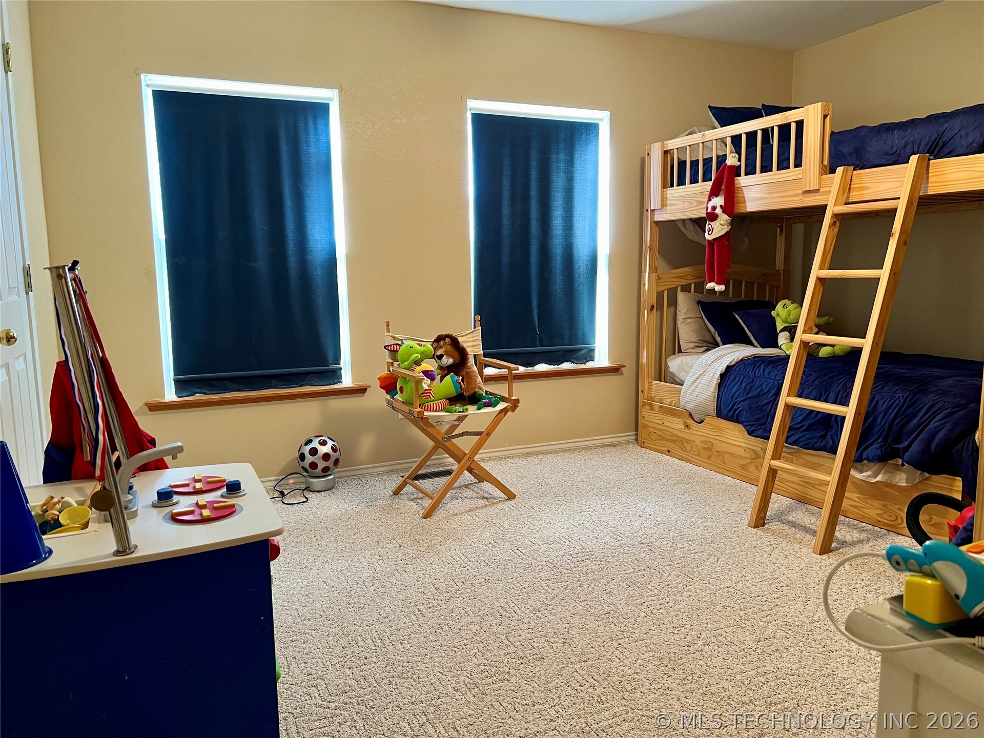 7022 Canadian Drive Property Photo 11