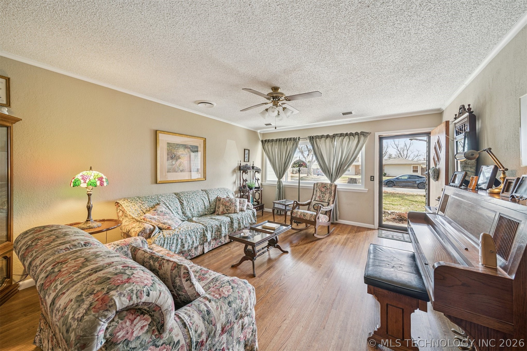 5342 S Owasso Avenue Property Photo 3