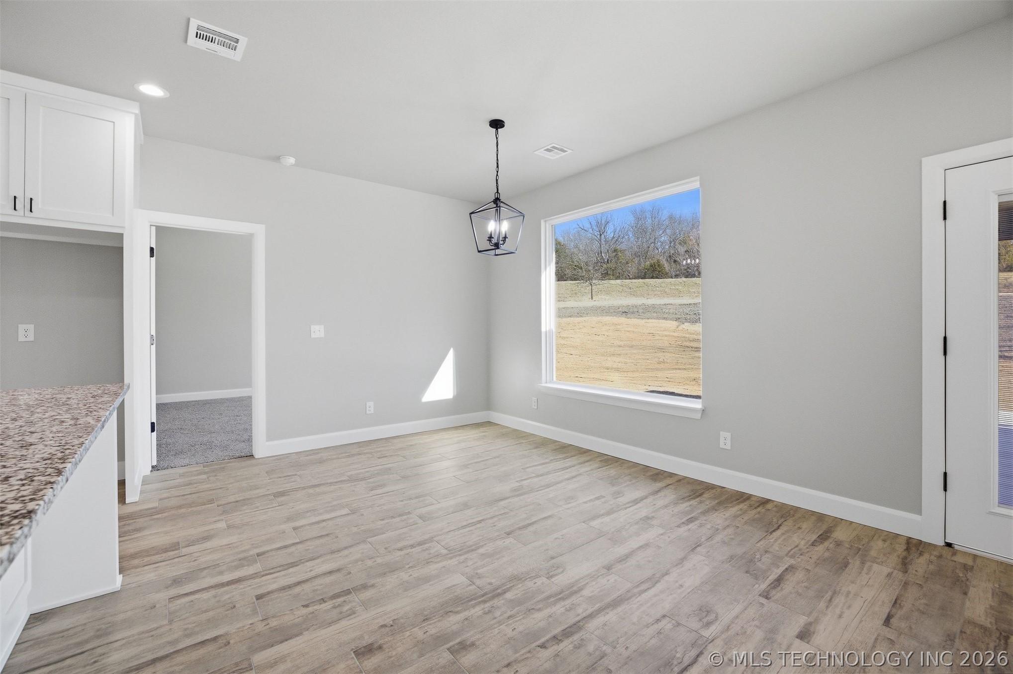 15439 N 55th West Avenue Property Photo 13