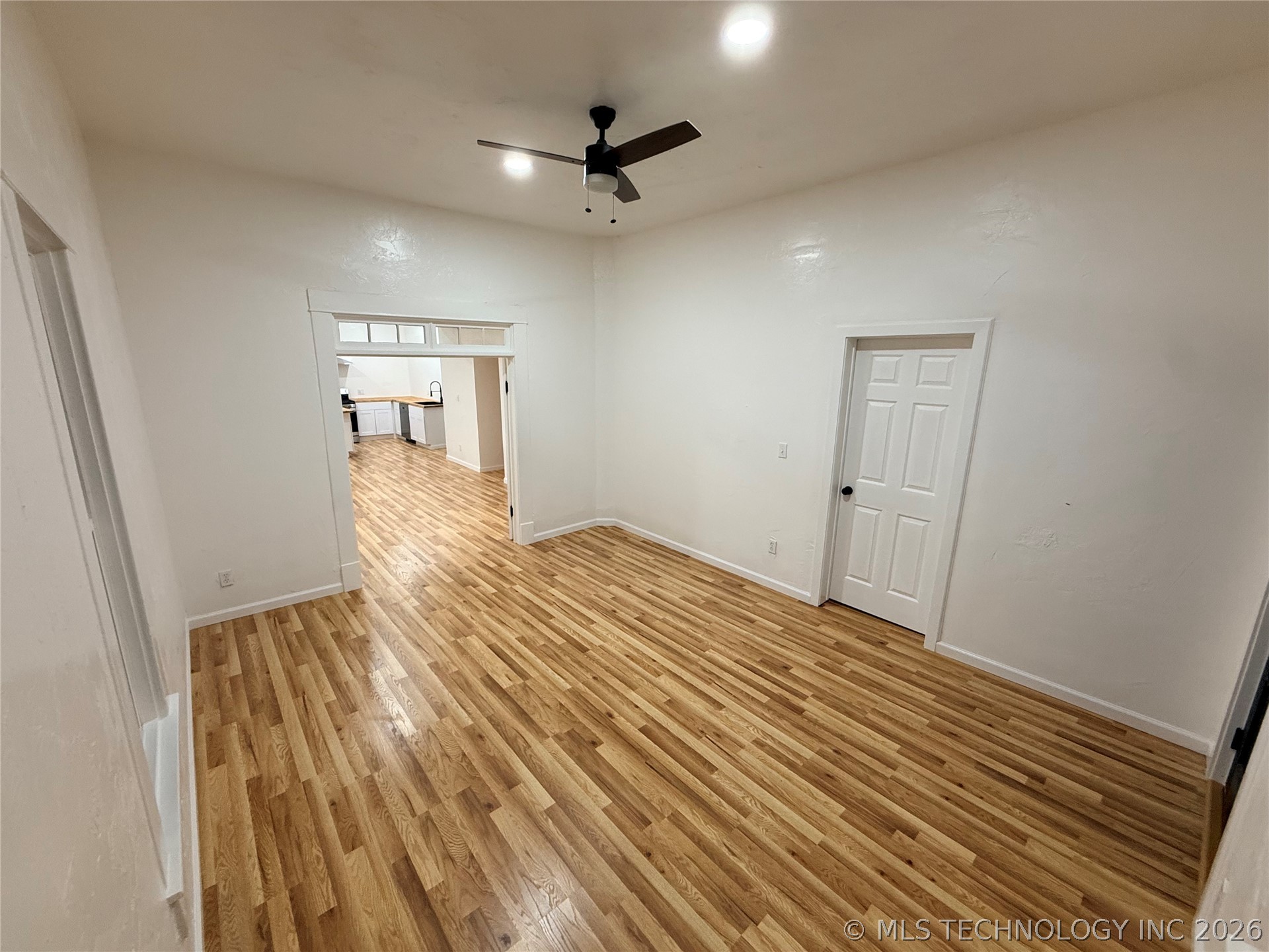 1312 S Cherry Street Property Photo 3