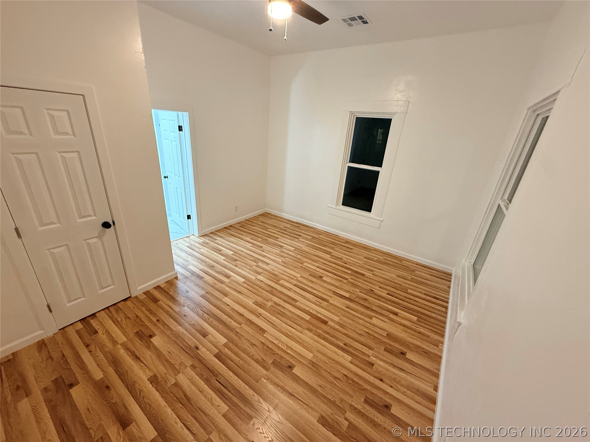 1312 S Cherry Street Property Photo 8