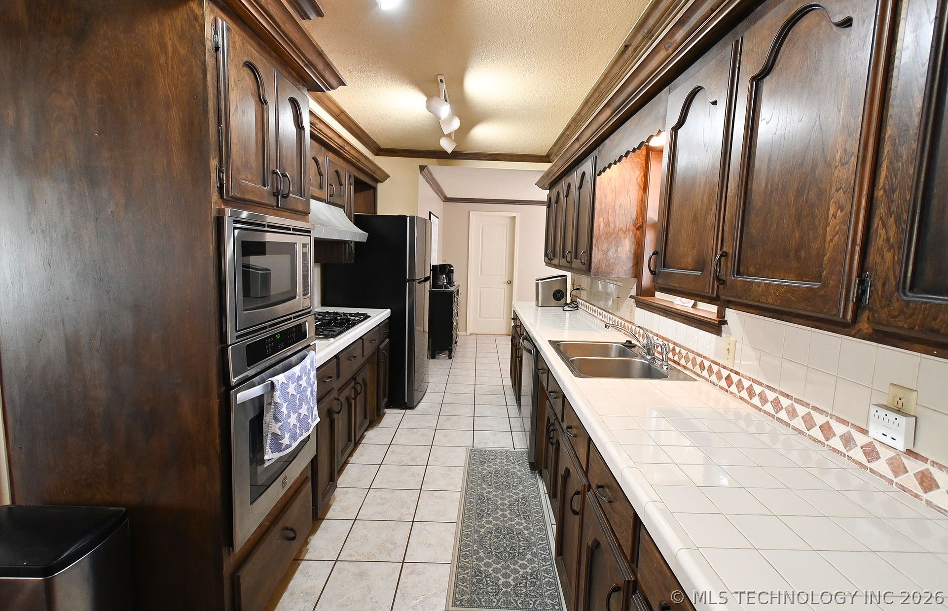 228 E Blue Gill Property Photo 24