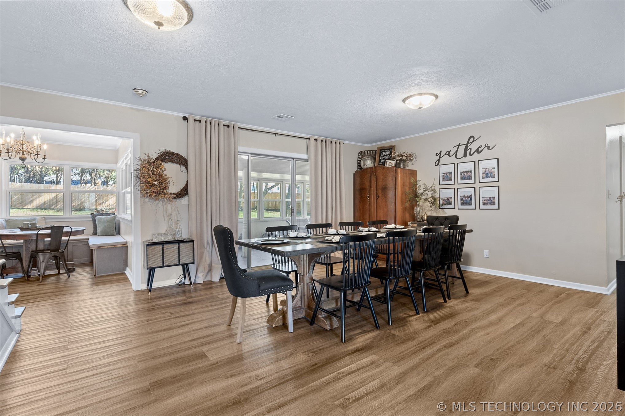 1506 Crescent Drive Property Photo 7