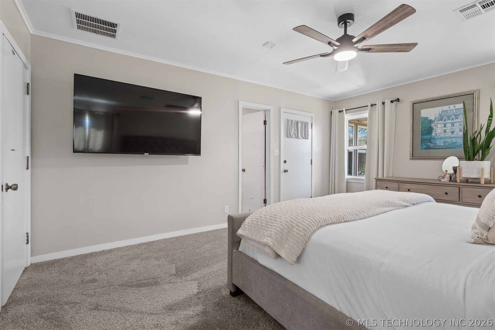 1506 Crescent Drive Property Photo 16