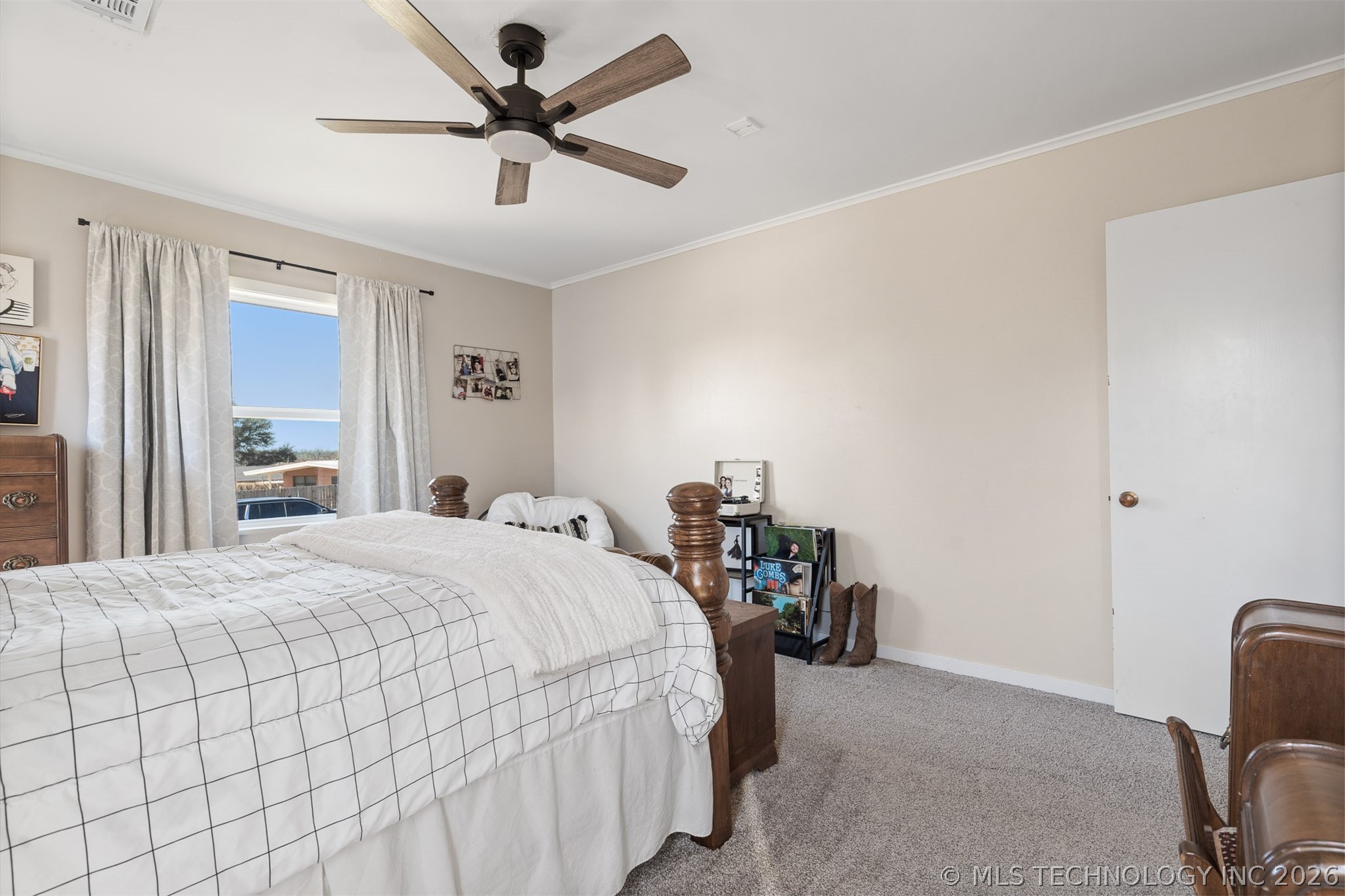 1506 Crescent Drive Property Photo 22