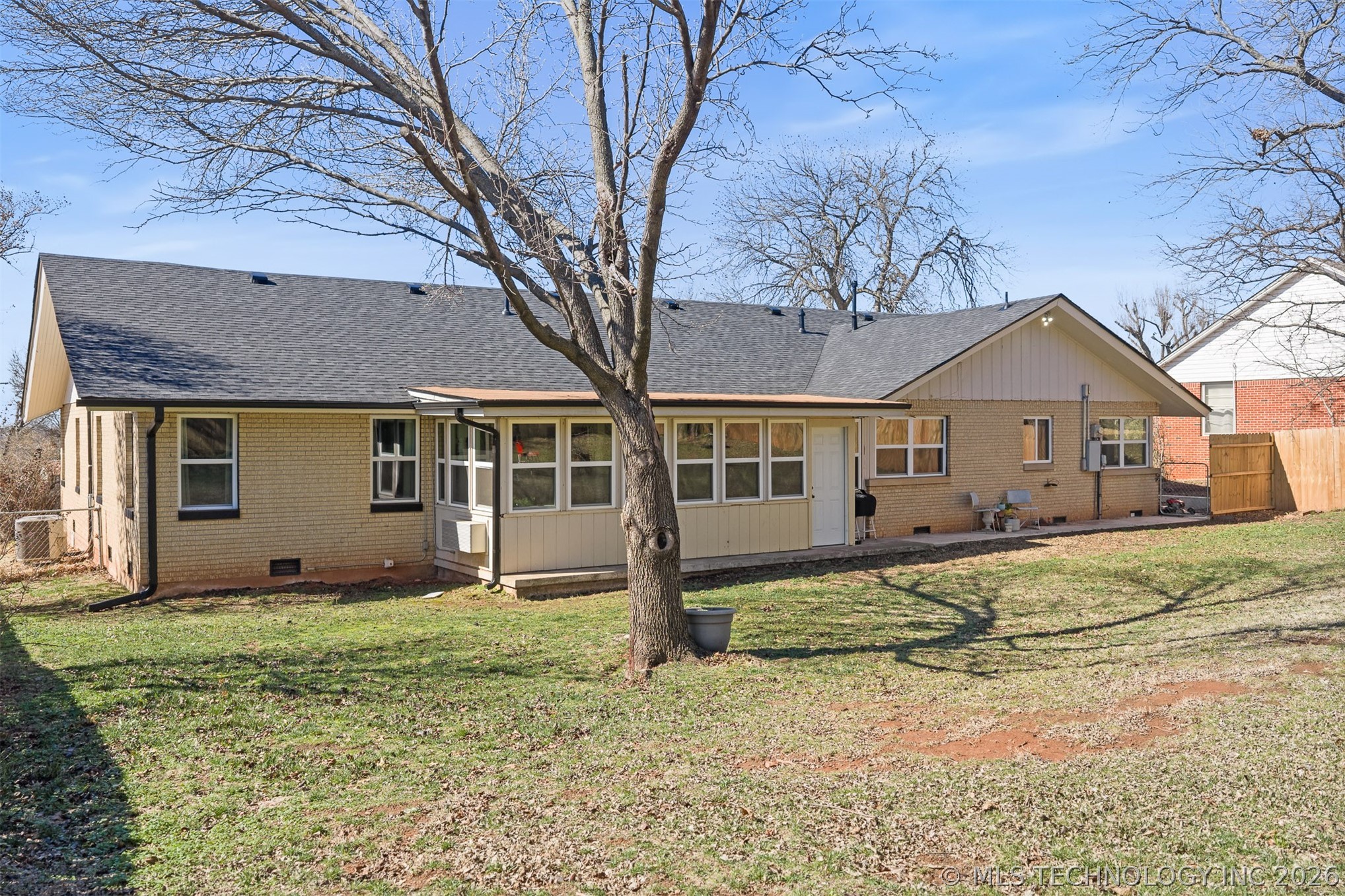 1506 Crescent Drive Property Photo 36