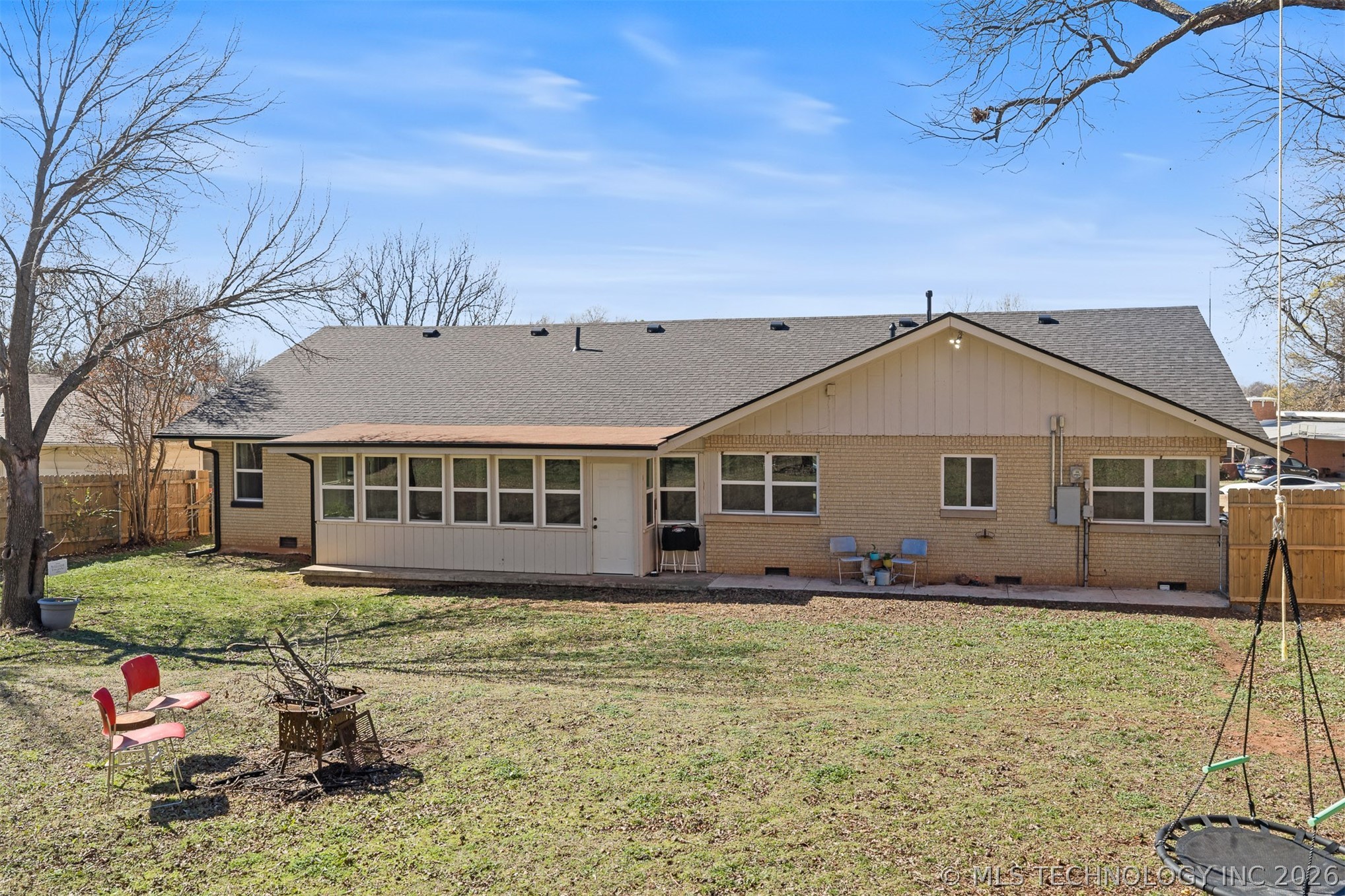 1506 Crescent Drive Property Photo 37