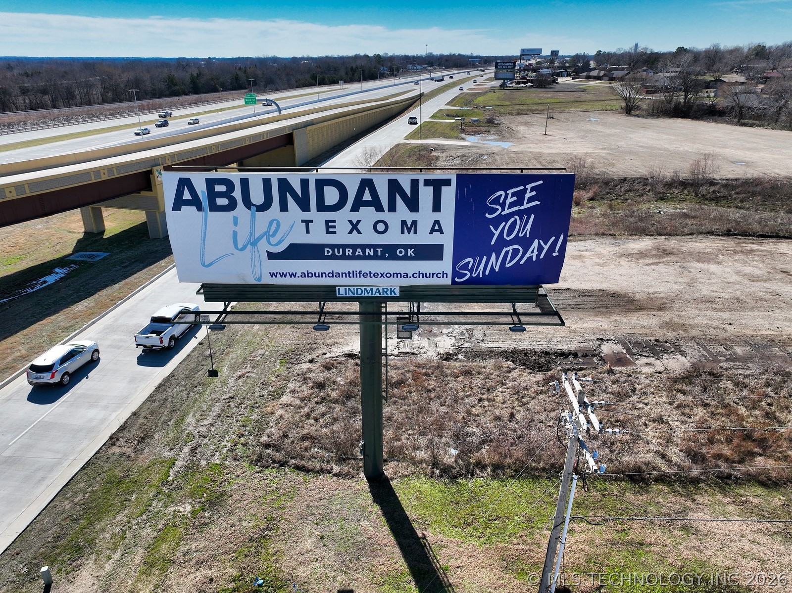 1007 N Service Road Property Photo 32