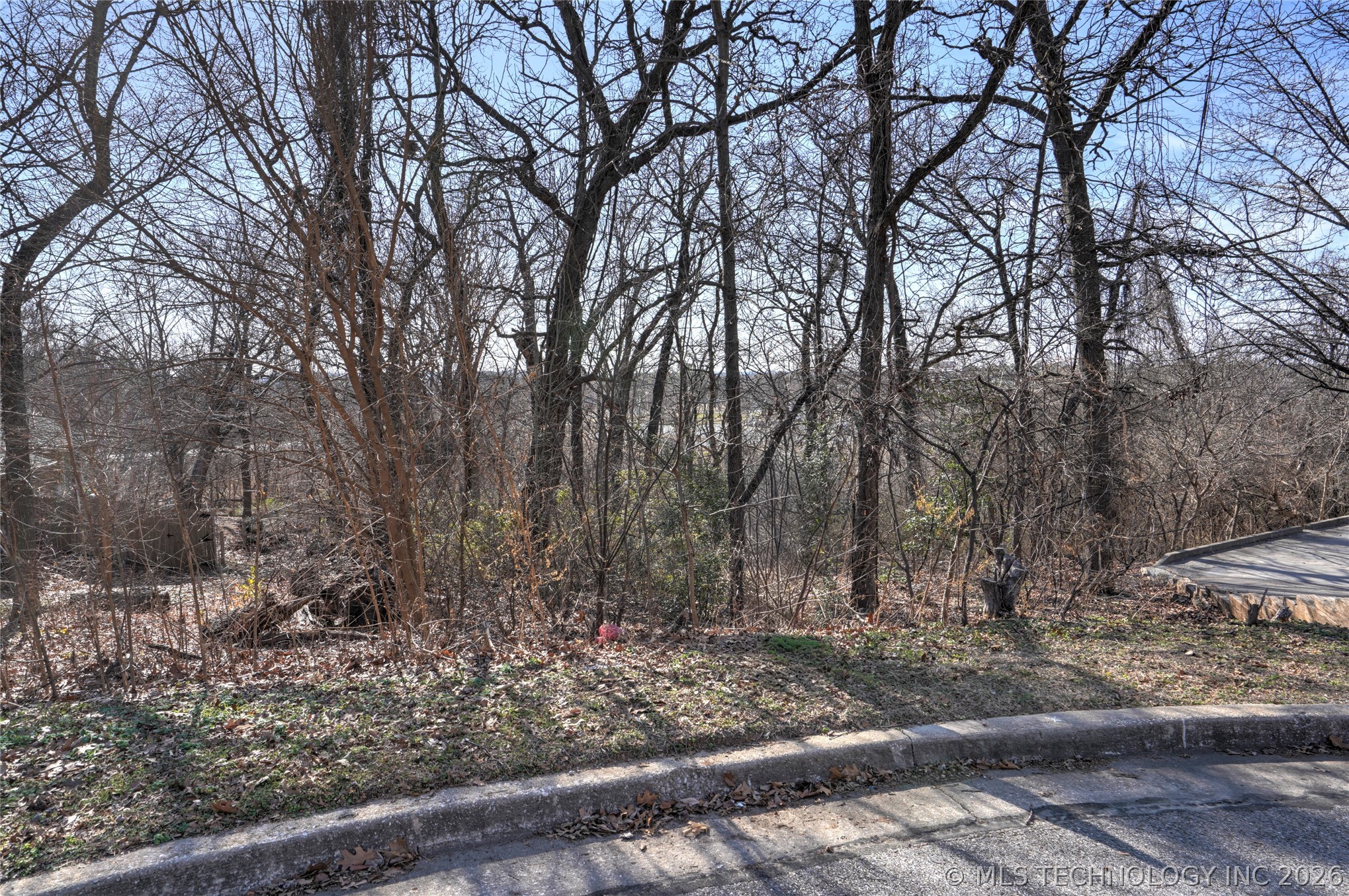 3302 E 100th Place Property Photo 6