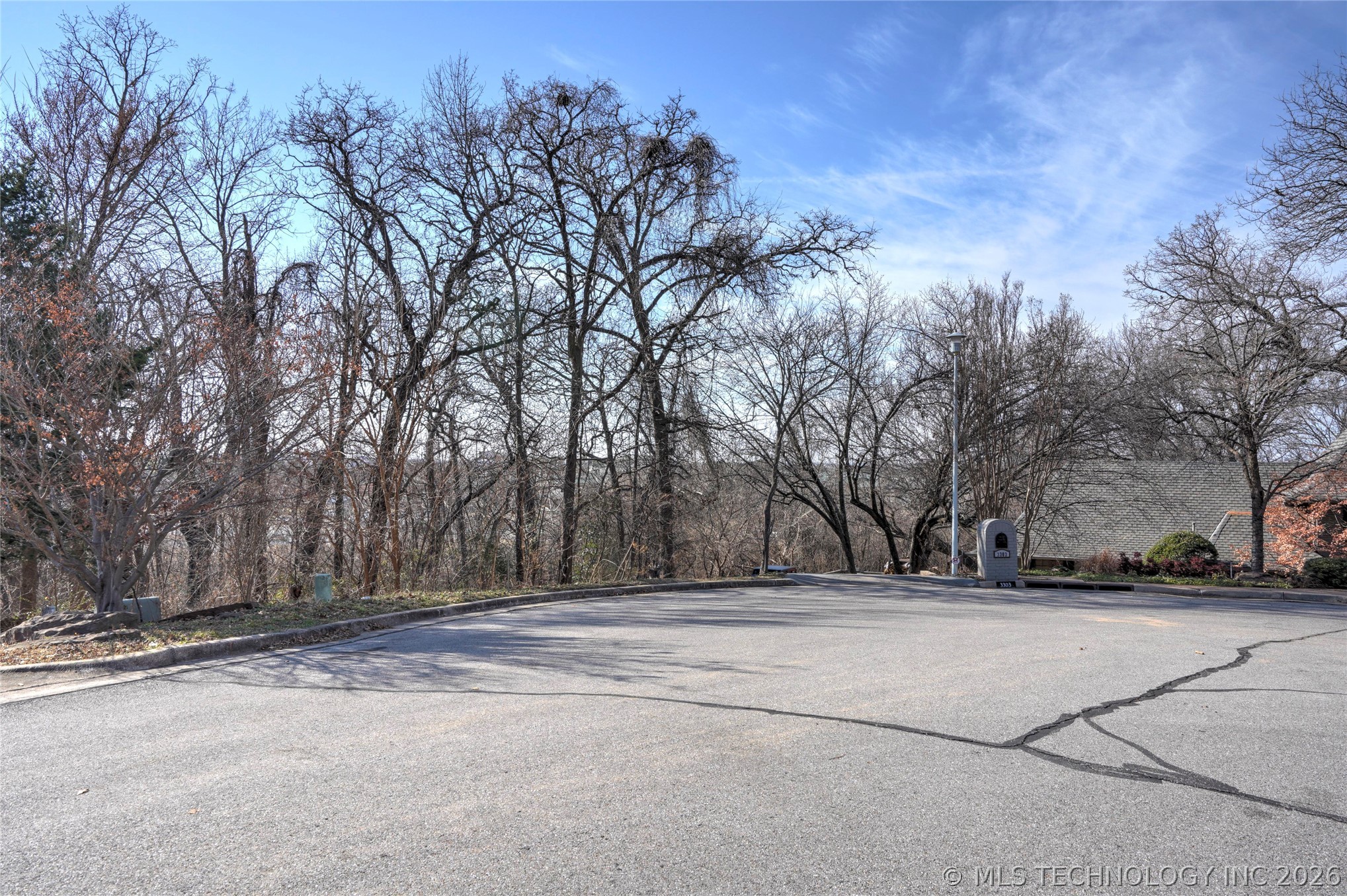 3302 E 100th Place Property Photo 7