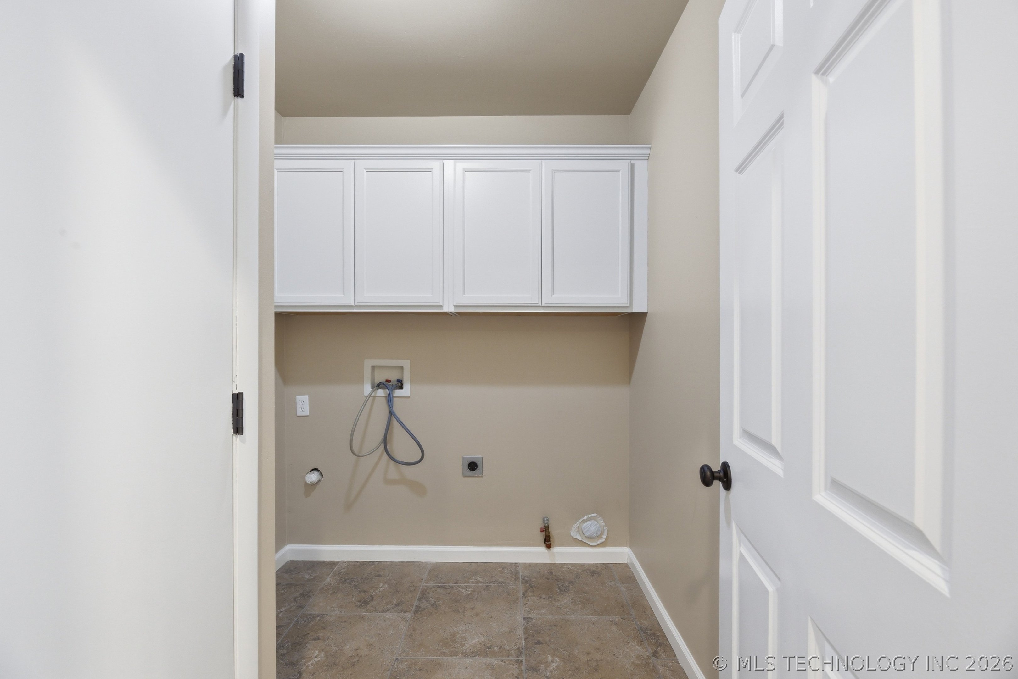 2811 E 22nd Street Property Photo 12