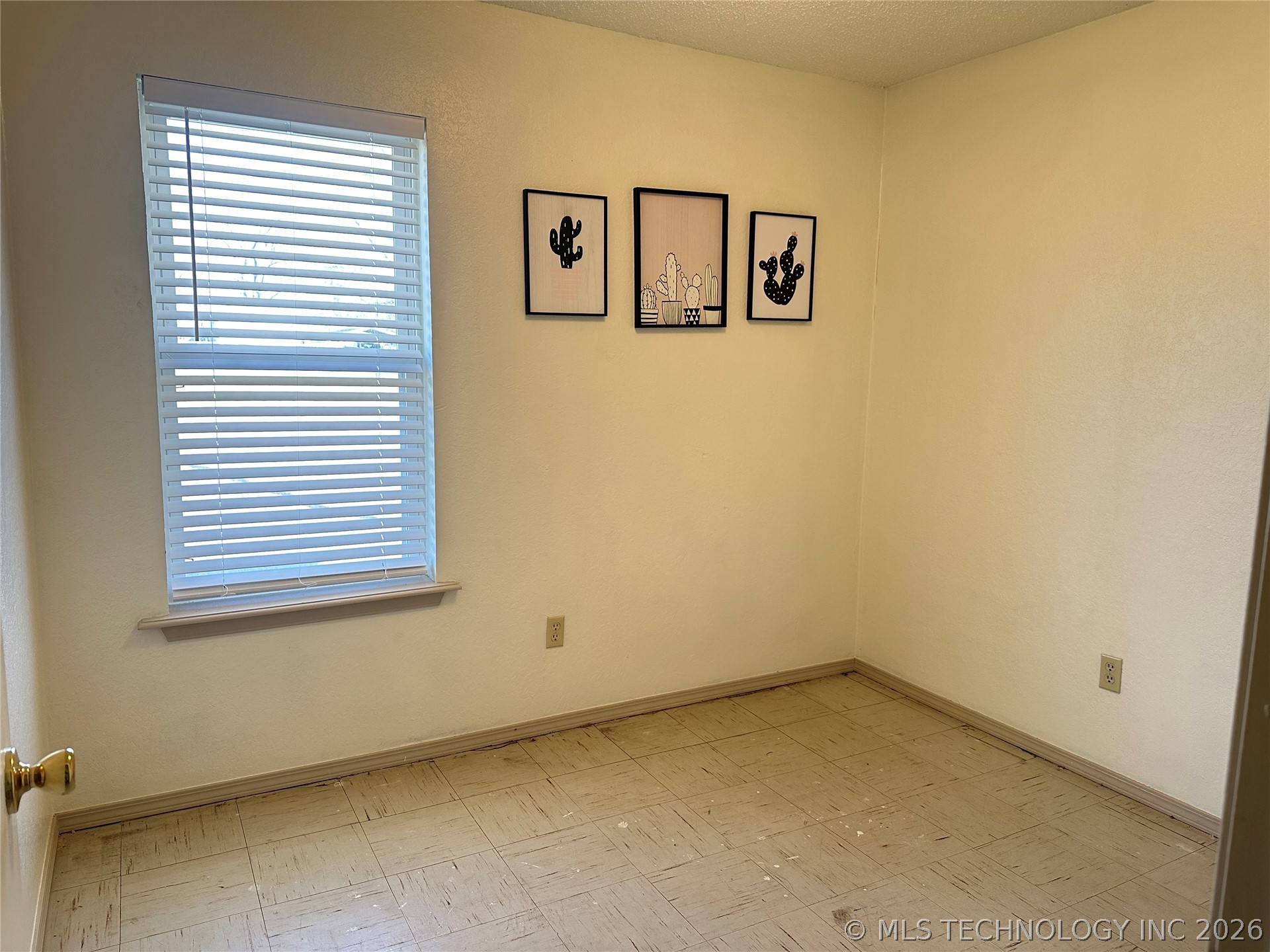 507 S 2nd Street Property Photo 16