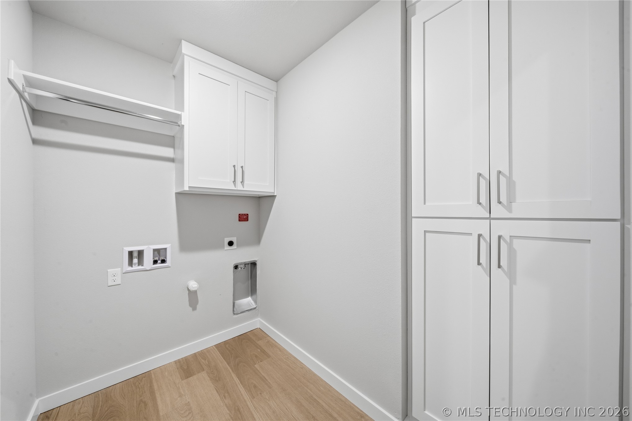 14647 E 39th Place S Property Photo 18