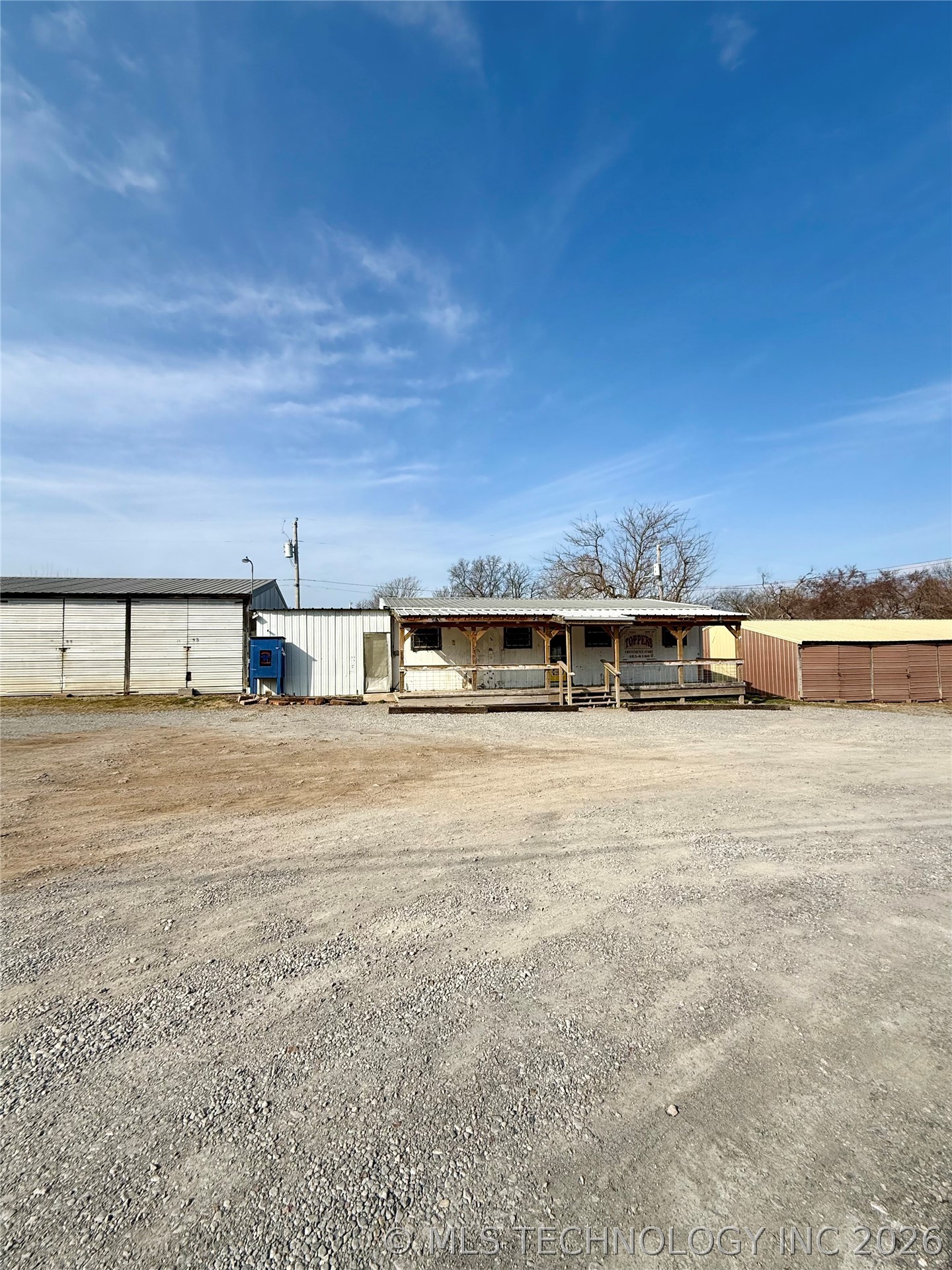 72135 S 320 Road Property Photo 16