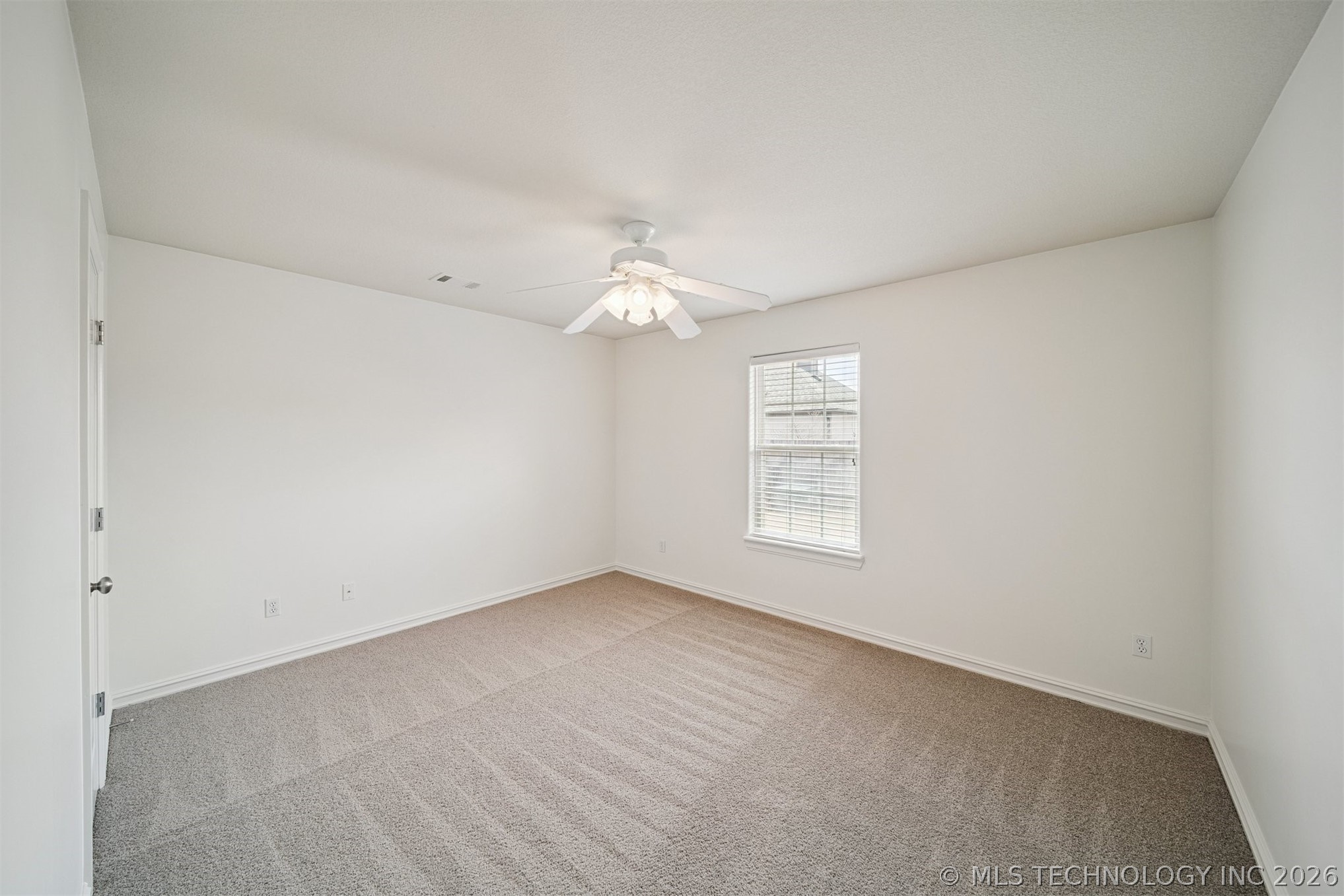 2212 N 12th Place Property Photo 33