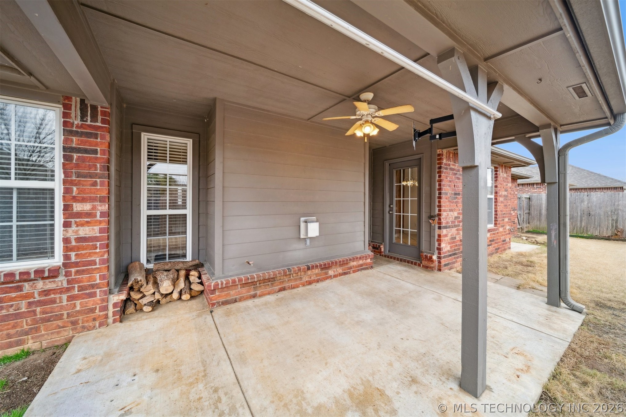 2212 N 12th Place Property Photo 36