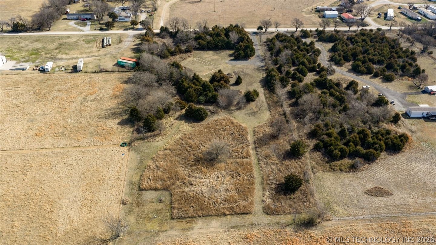 28789 N 3960 Road Property Photo 3