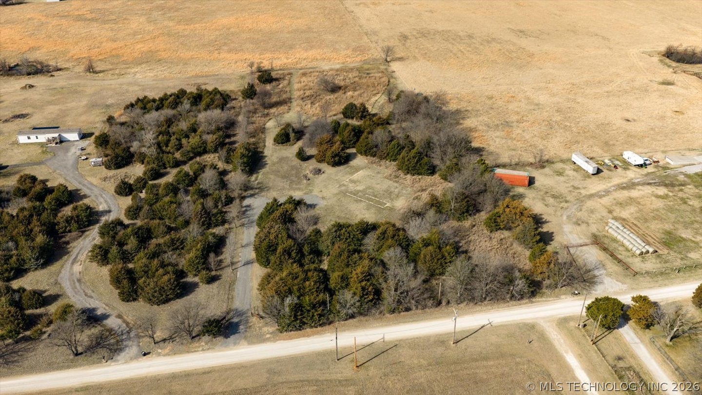 28789 N 3960 Road Property Photo 4
