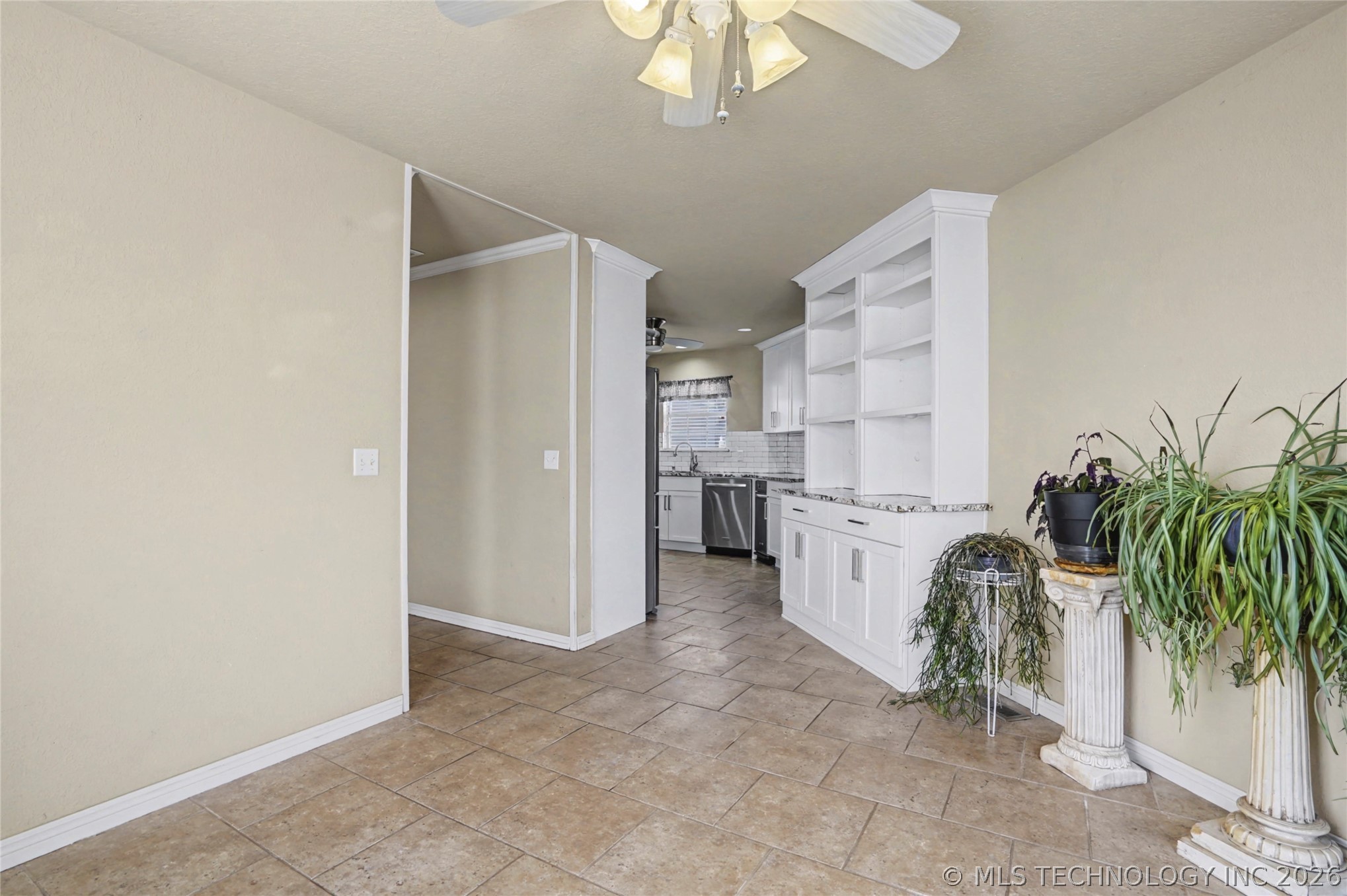 1300 E Boise Street Property Photo 10