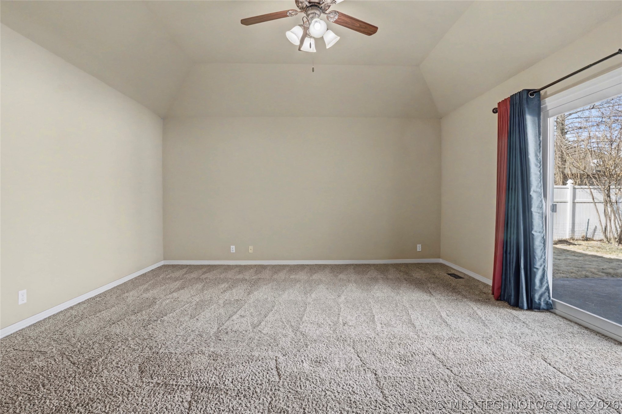 1300 E Boise Street Property Photo 16