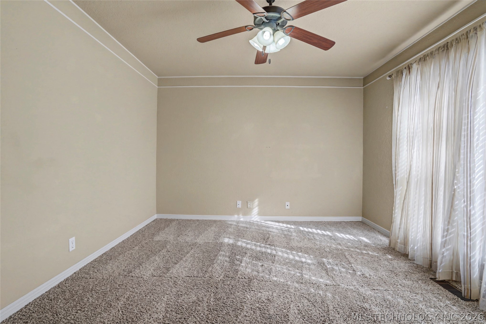 1300 E Boise Street Property Photo 23