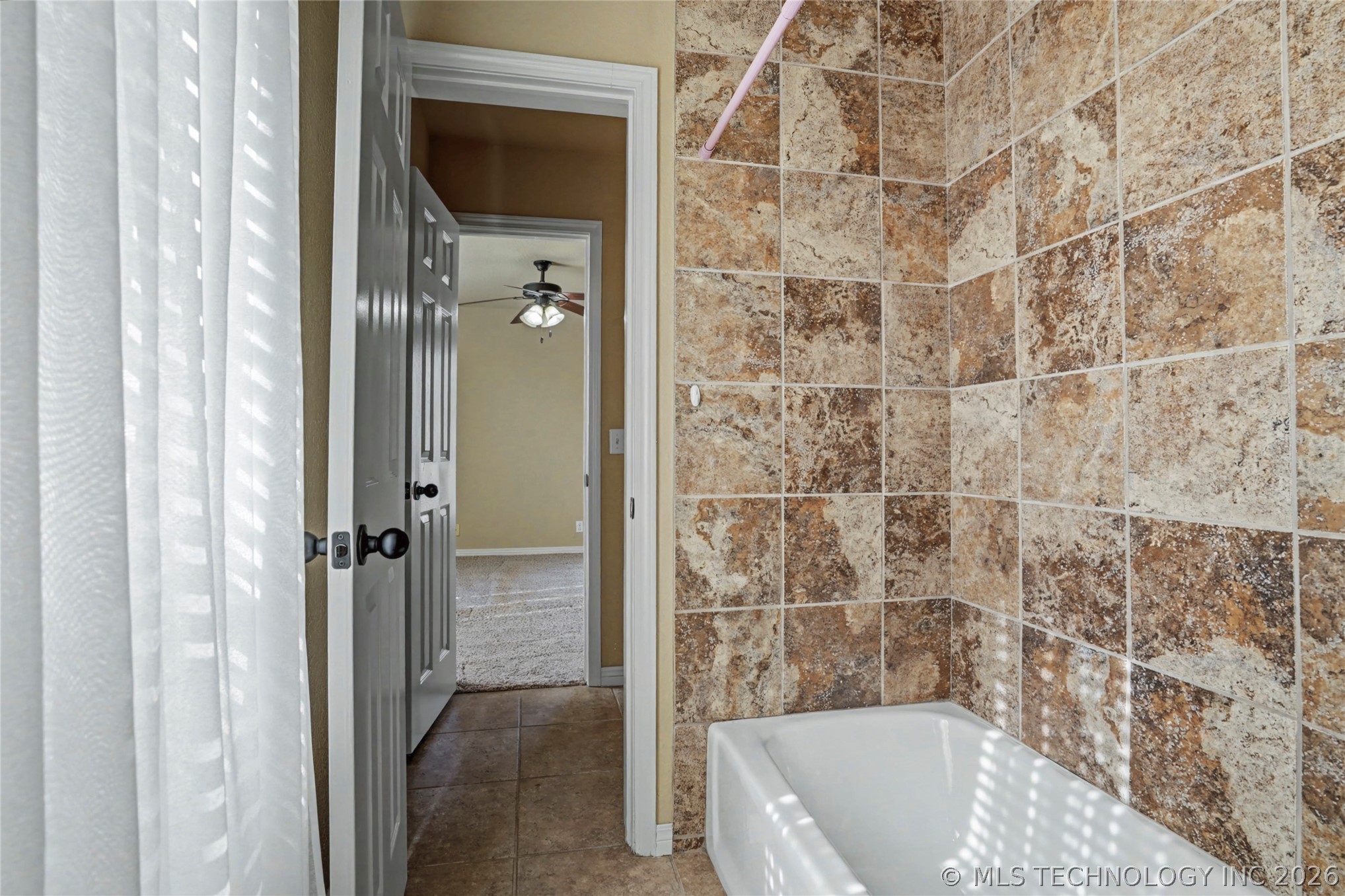 1300 E Boise Street Property Photo 26