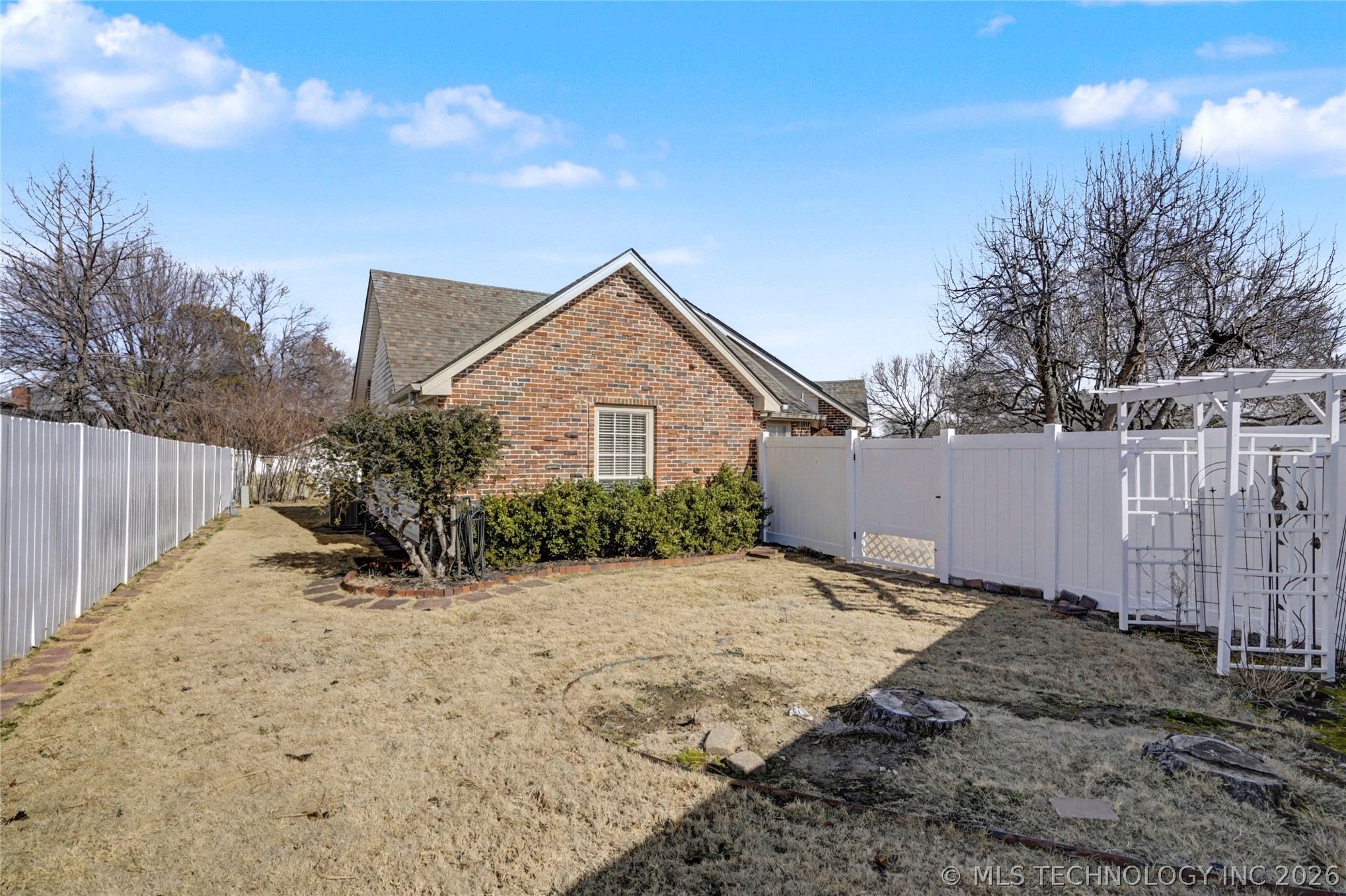 1300 E Boise Street Property Photo 36