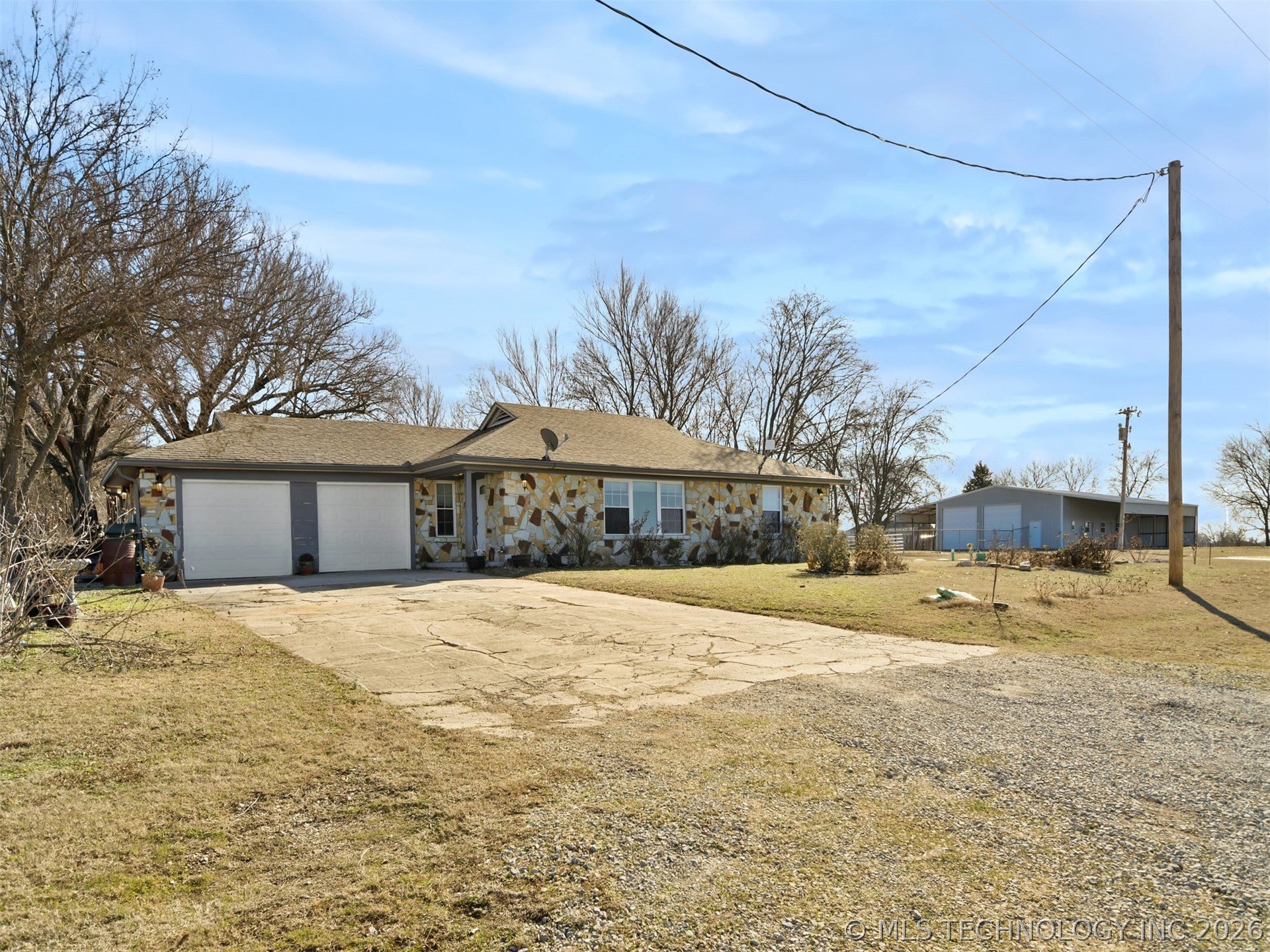 17506 Us Hwy 77 Property Photo 1