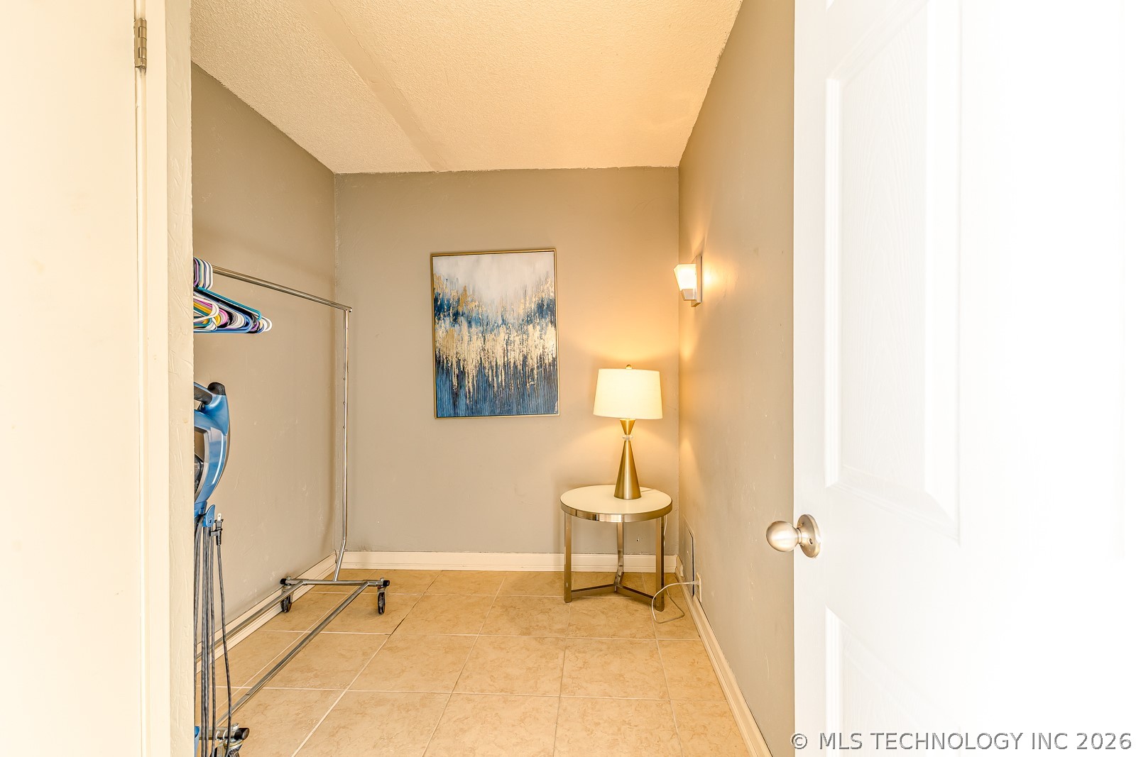410 W 7th Street 1230 Property Photo 8