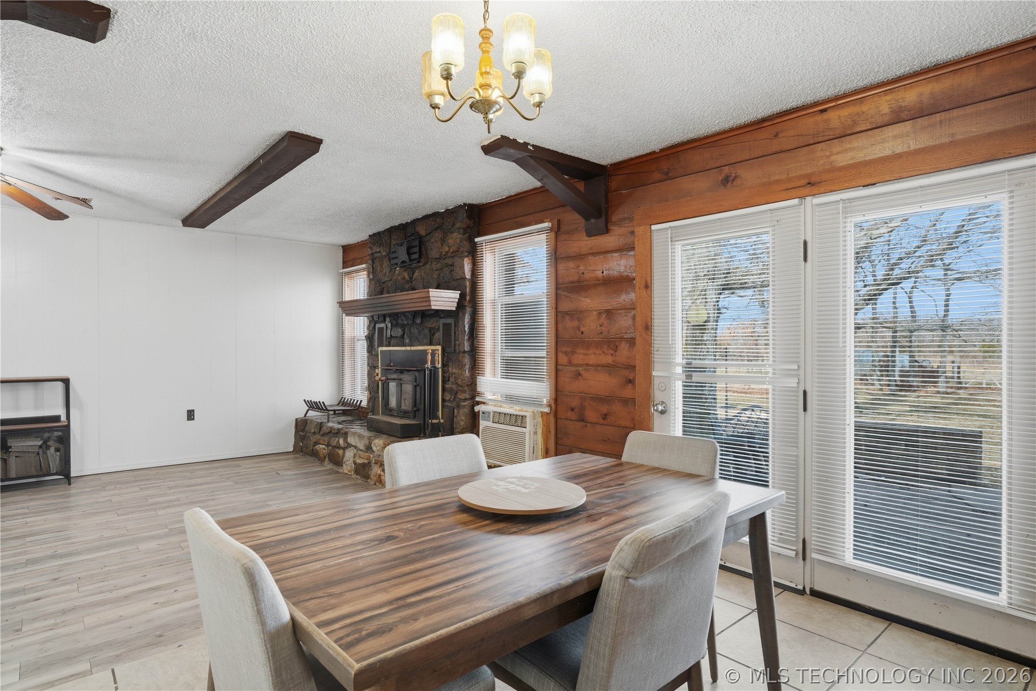 98426 Us Highway 59 Property Photo 4
