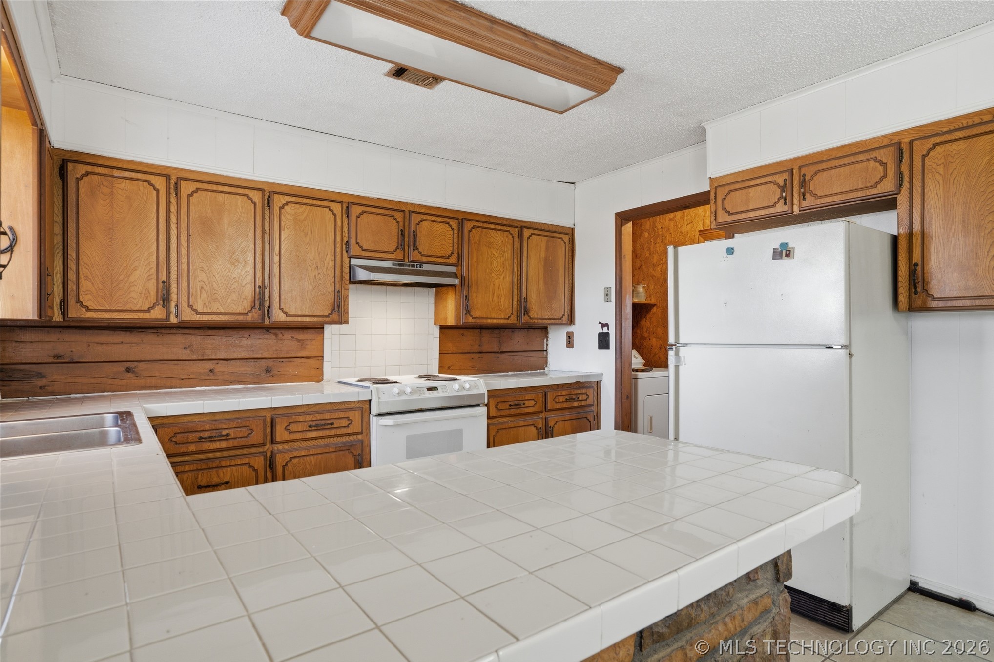 98426 Us Highway 59 Property Photo 9