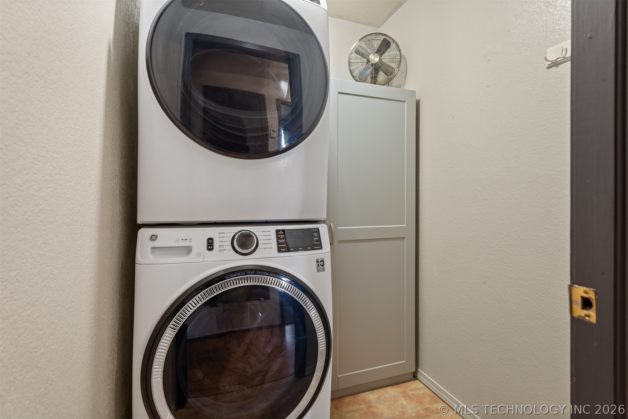 1820 W 14th Street Property Photo 27