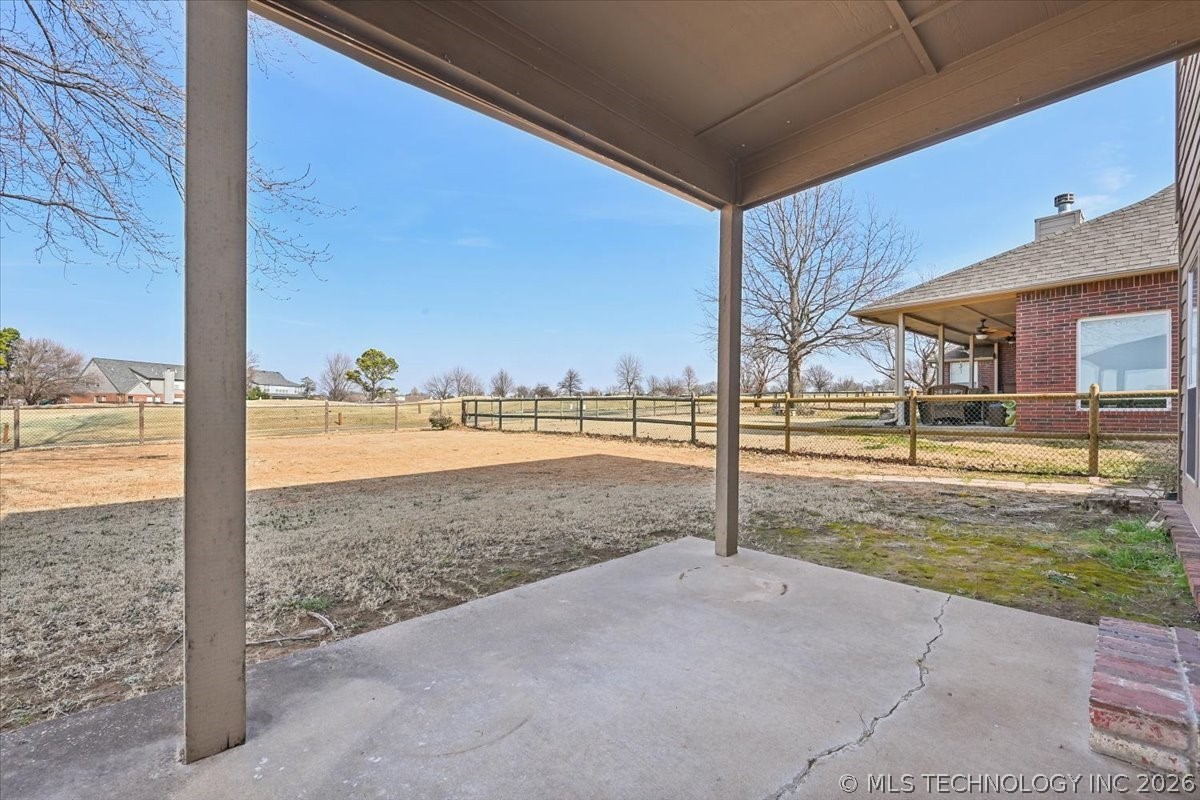 1400 W Granger Street Property Photo 34