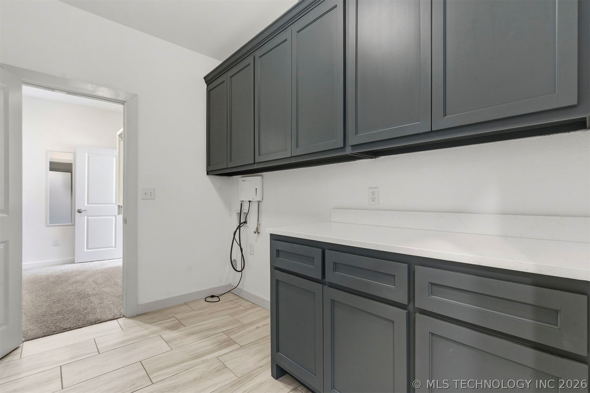 12723 S Maplewood Avenue Property Photo 23