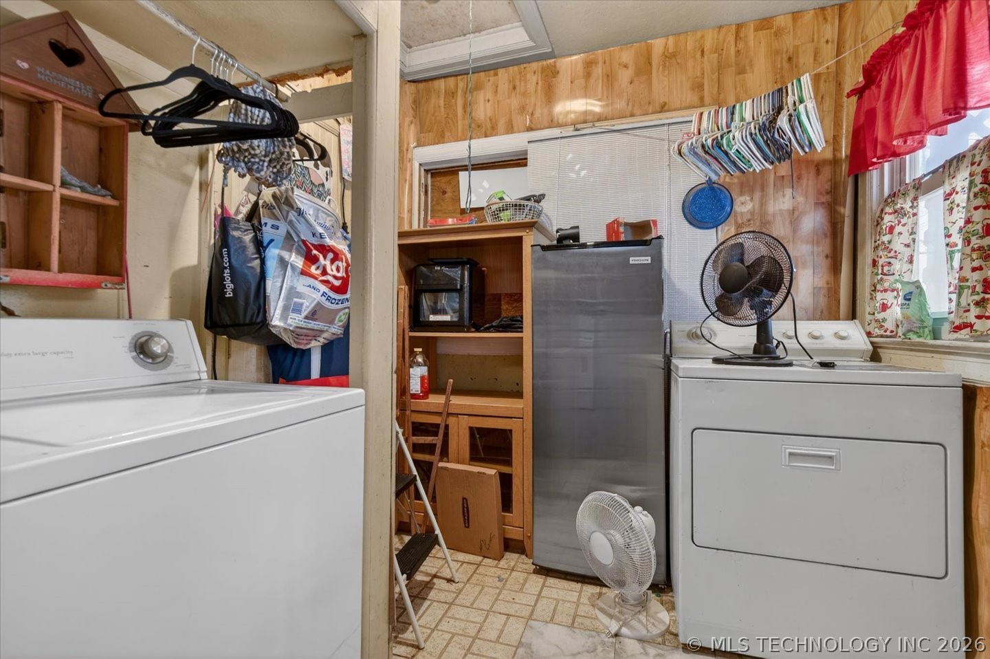 408 S Chickasaw Avenue Property Photo 13