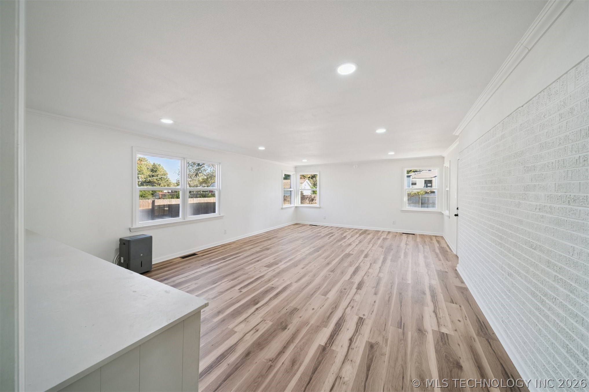 559 S Sandusky Avenue Property Photo 8